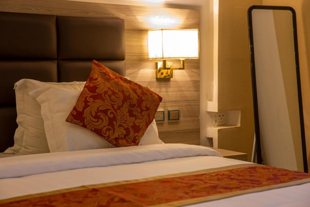 Hikayet Abeer Hotel Apartment Djedda Buitenkant foto